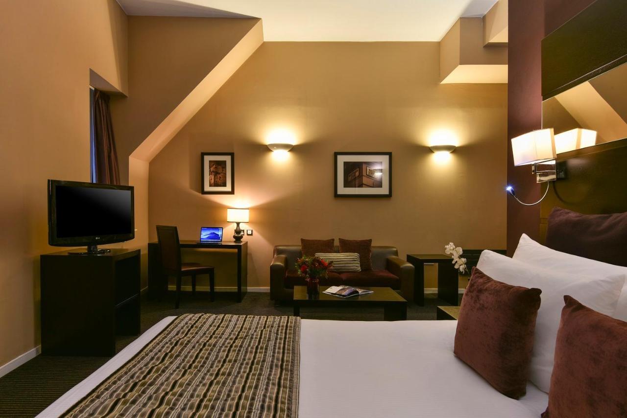 Apartahotel Fraser 4*